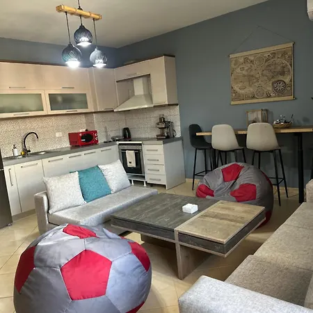 Gjonis House Апартаменты *